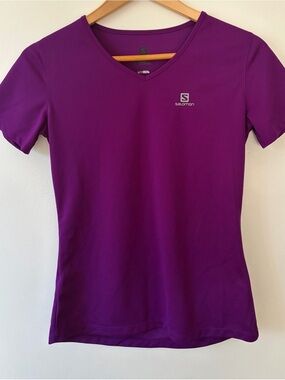 Salomon Women’s Purple V-Neck Performance Tee